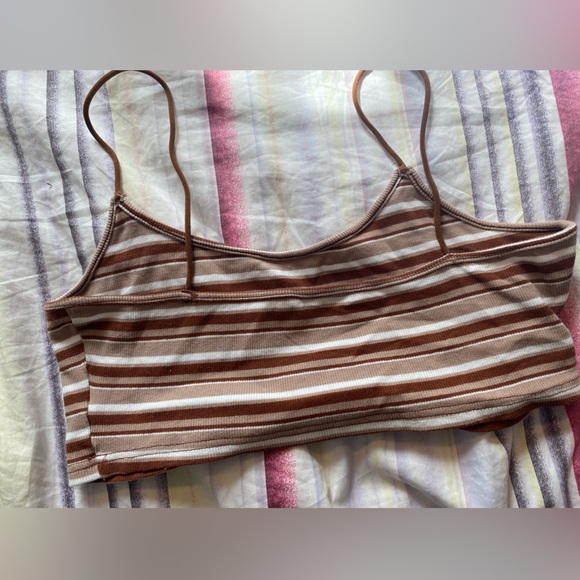 Striped brown and cream rectangle crop top -SHEIN - Picture 2 of 3